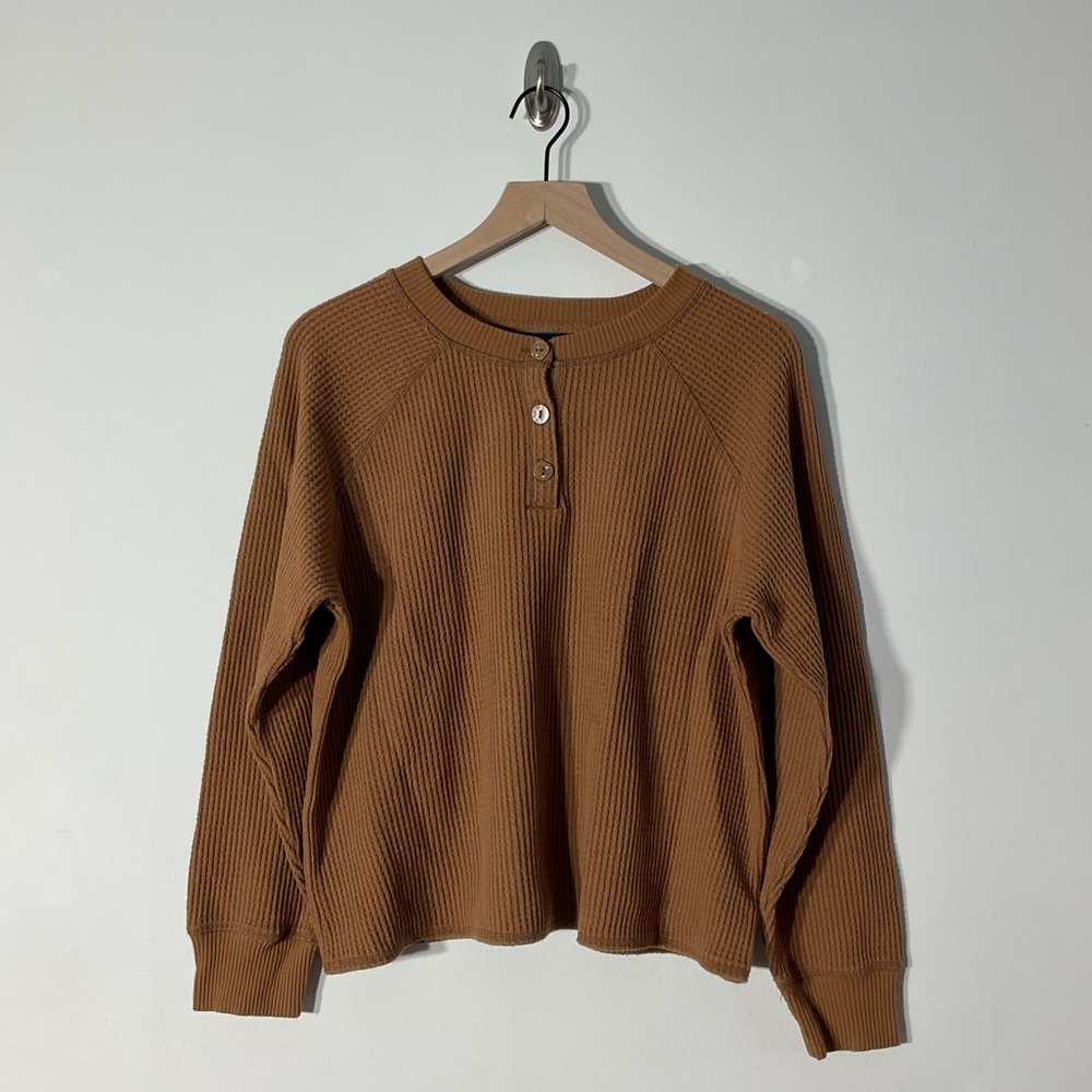 🚫SOLD🚫Old Navy Oversized Cozy Waffle Henley Top